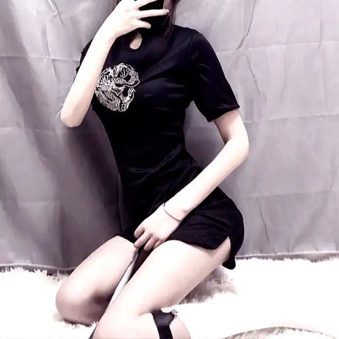 绝战狼女